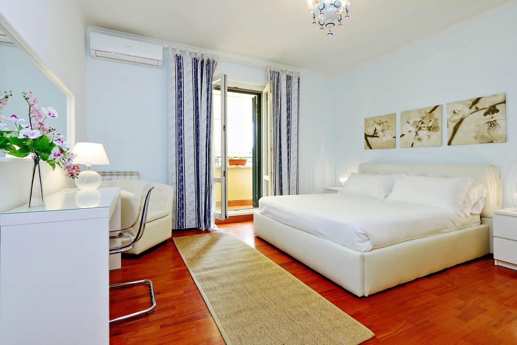 רומא Mecenate Charme Apartment מראה חיצוני תמונה